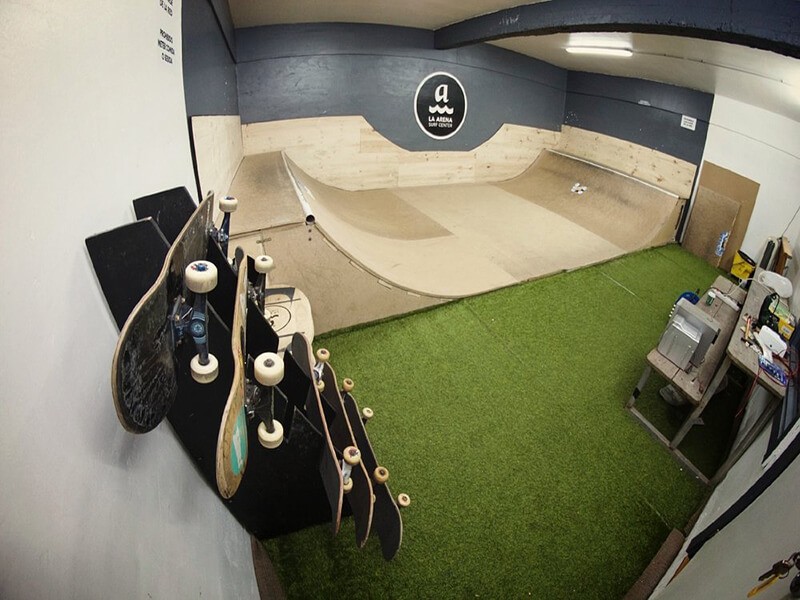 La Arena Surf Center