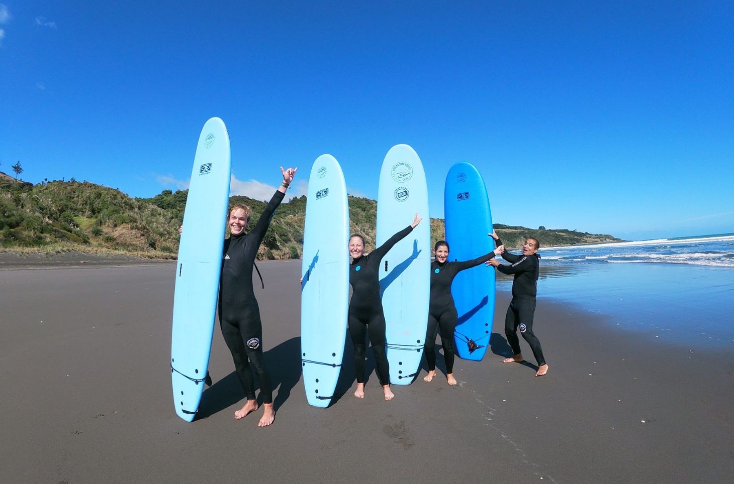 Raglan Surfing School