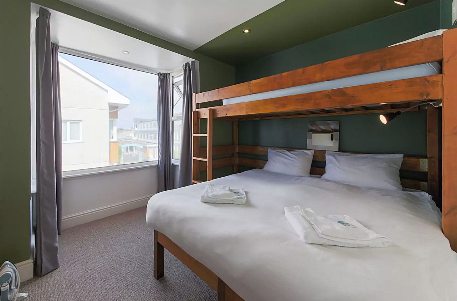 The Reef Surf Lodge & Island