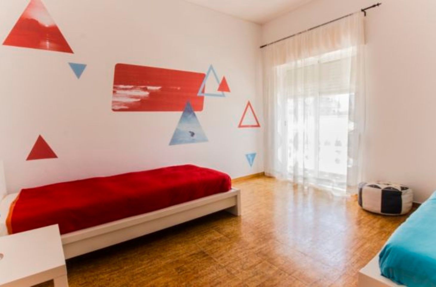 Surfinn Sagres Surf Camp & Surf School