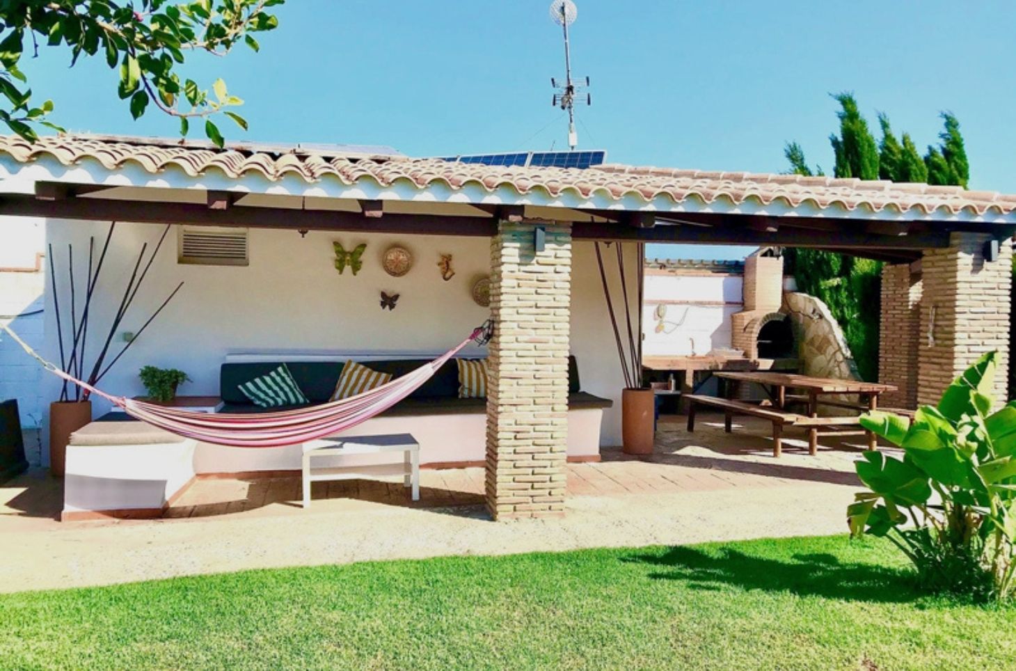 South Coast Surf School & Camp