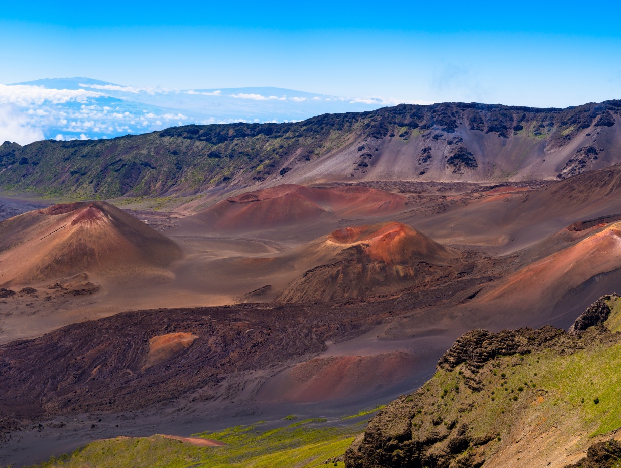 Maui Volcanoes Tour of Haleakala & Iao Valley with Sunset