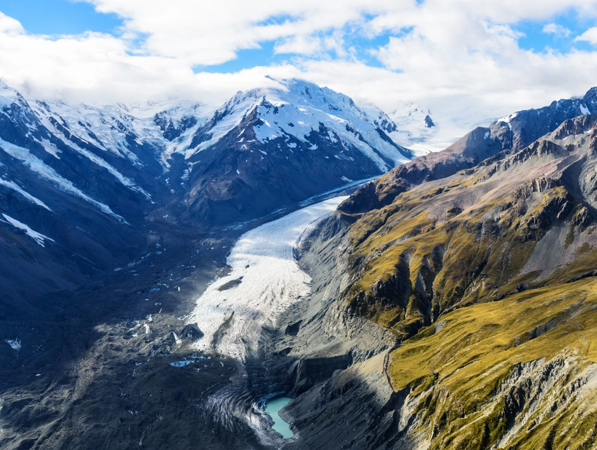 Cheeky Kea - Mount Cook with Glacier Landing from Christchurch