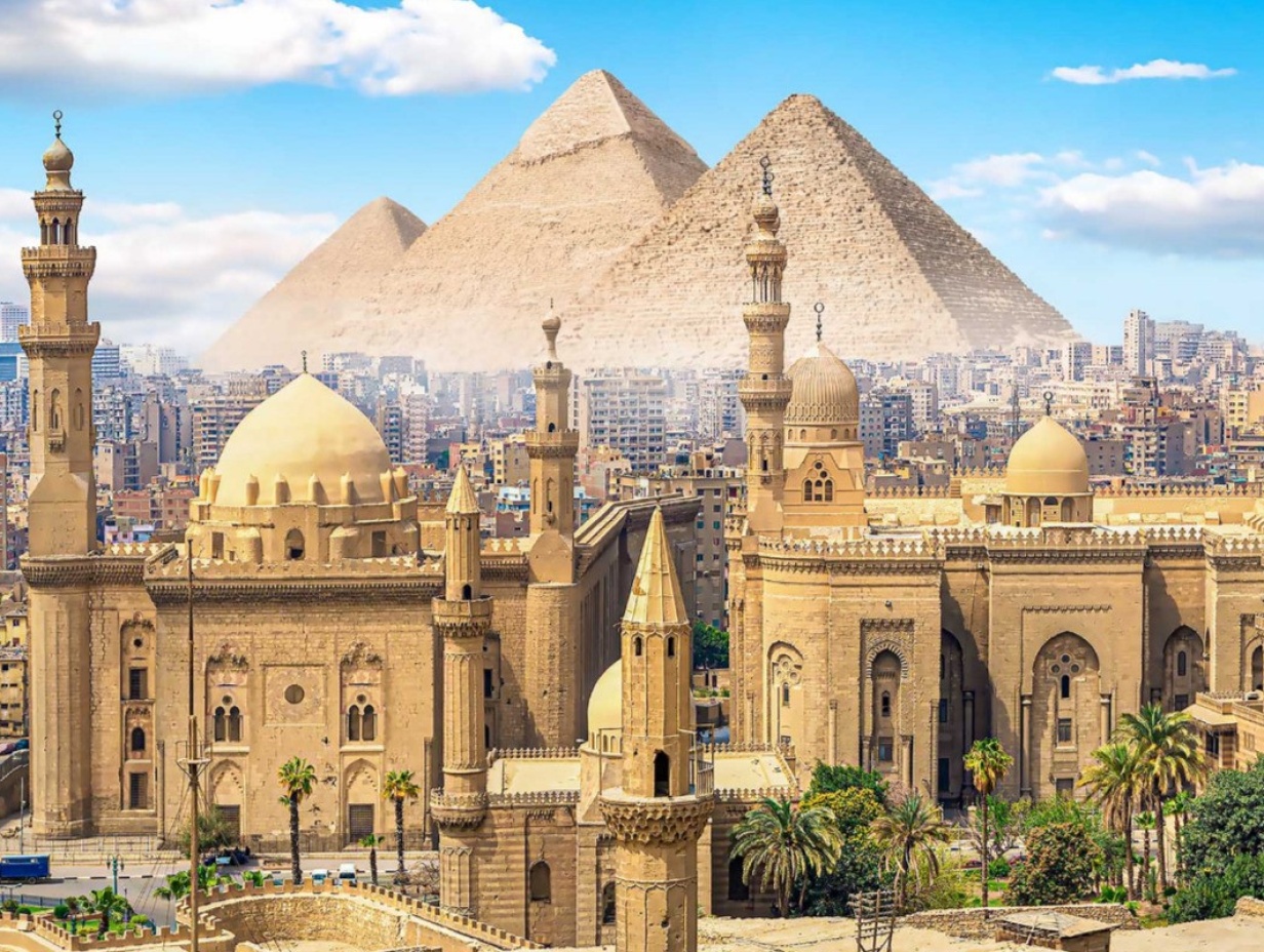 Amazing 9-Day Egypt Package: Cairo, Luxor, Aswan & Hurghada with Nile Cruise