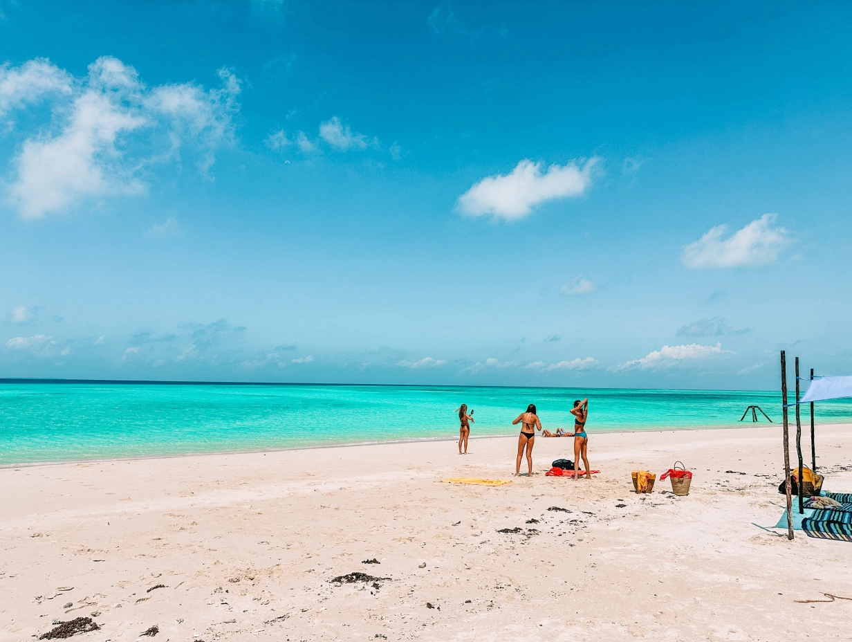 Paradise Awaits: Secret Sandbank Escape