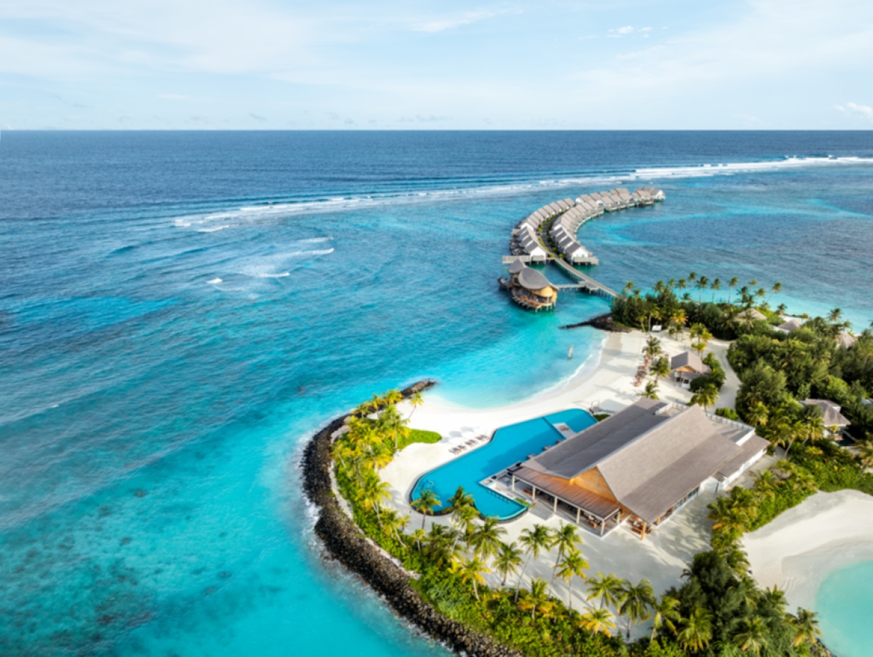 Hilton Maldives Amingiri Resort & Spa