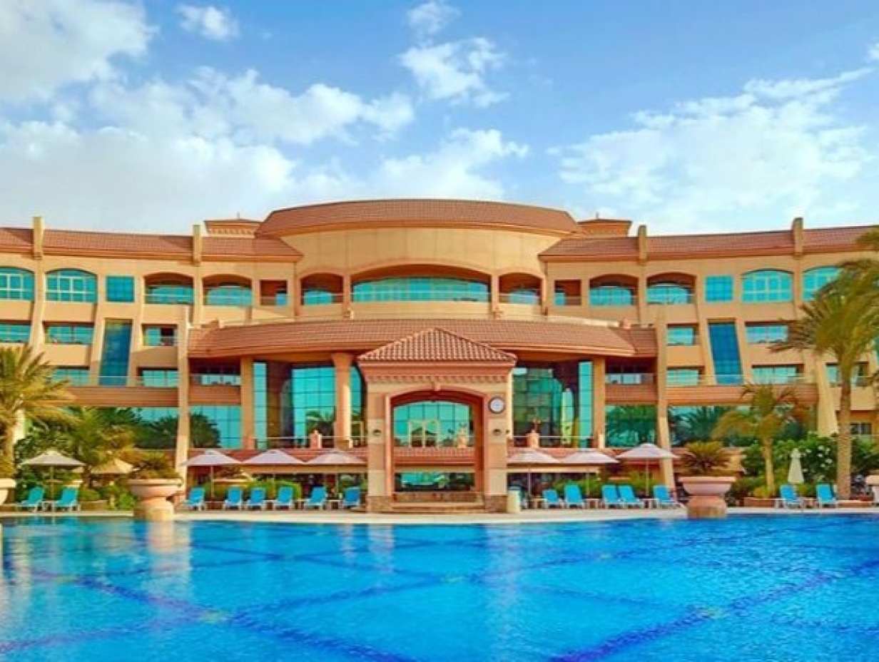 Al Raha Beach Resort & Spa | Beachfront Stay in Abu Dhabi