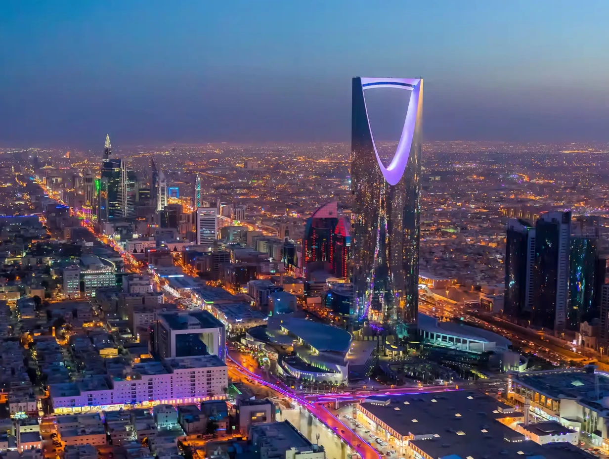 GCC Bus Tour - 5 Days in Doha, Saudi Arabia & Bahrain
